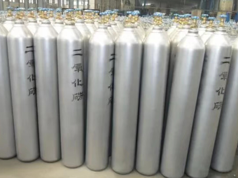 二氧化碳滅火器如何使用的？